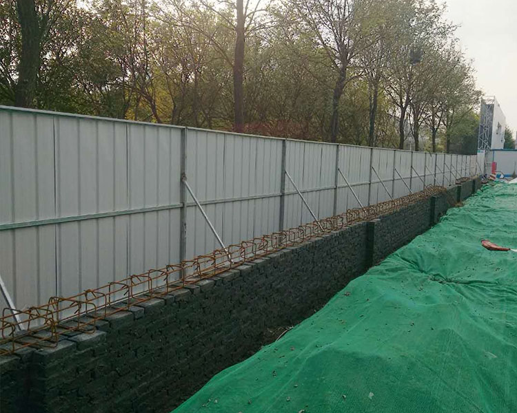 西城区工程围挡板案例